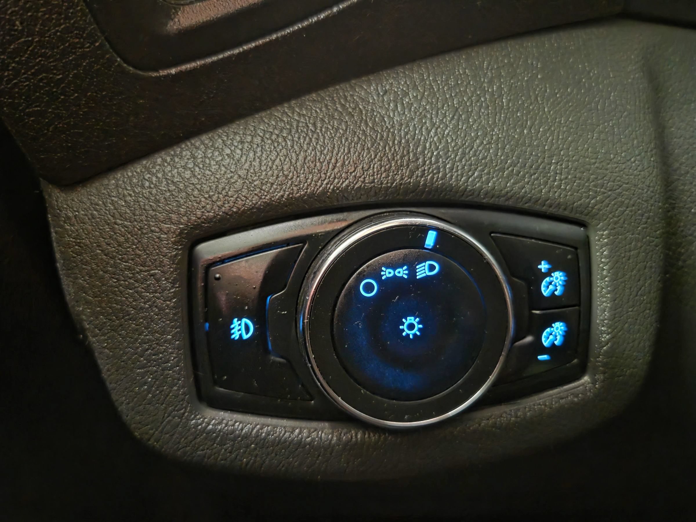 Used 2017 Ford Transit Connect XLT FWD image 22