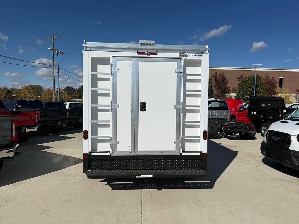 New 2026 Ford E-450 and Econoline 450 Super Duty w/ Power Equipment Group RWD image 8