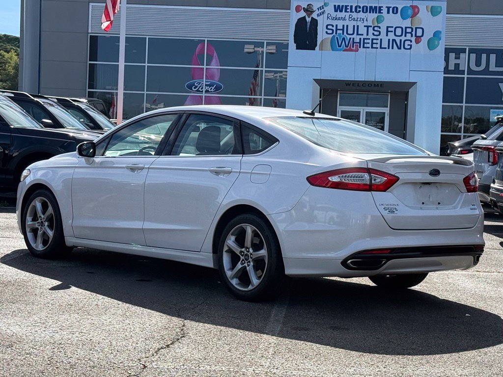 Used 2015 Ford Fusion SE w/ Equipment Group 201A FWD image 23
