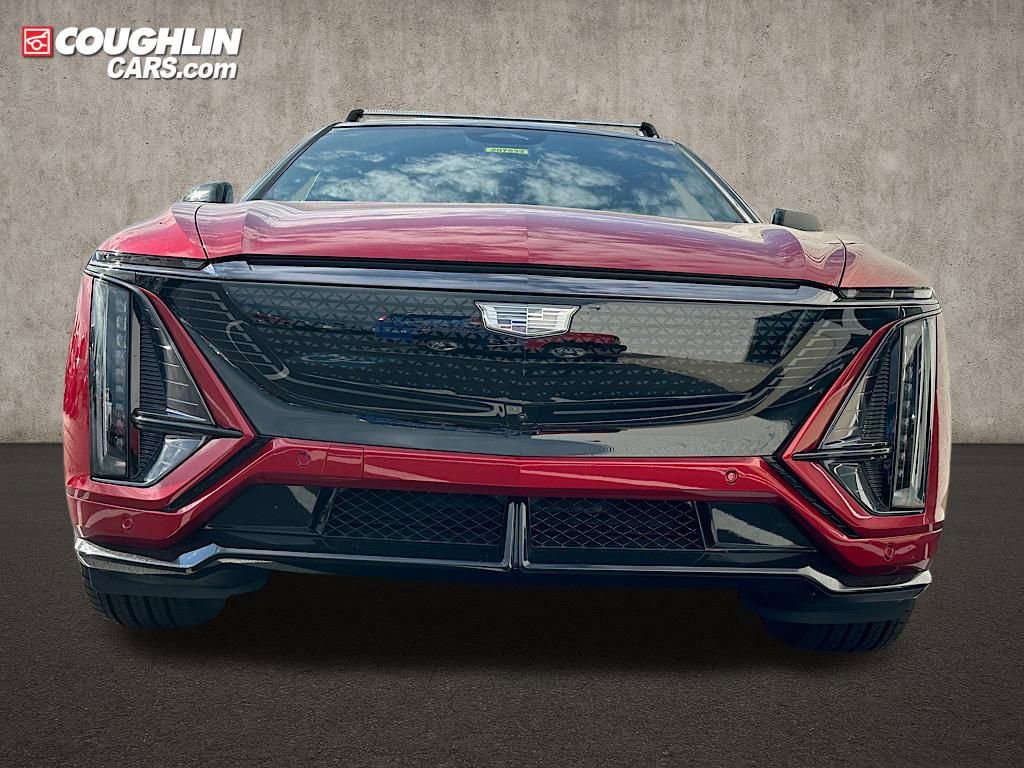New 2026 Cadillac Lyriq V image 2