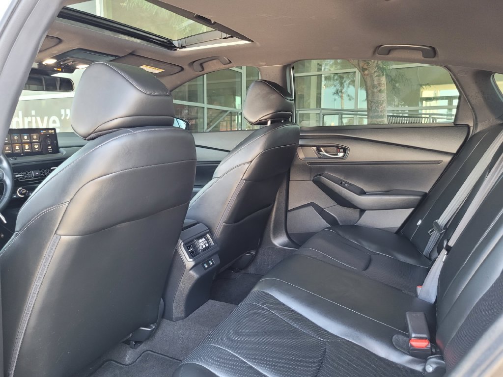 Used 2025 Honda Accord Sport image 15
