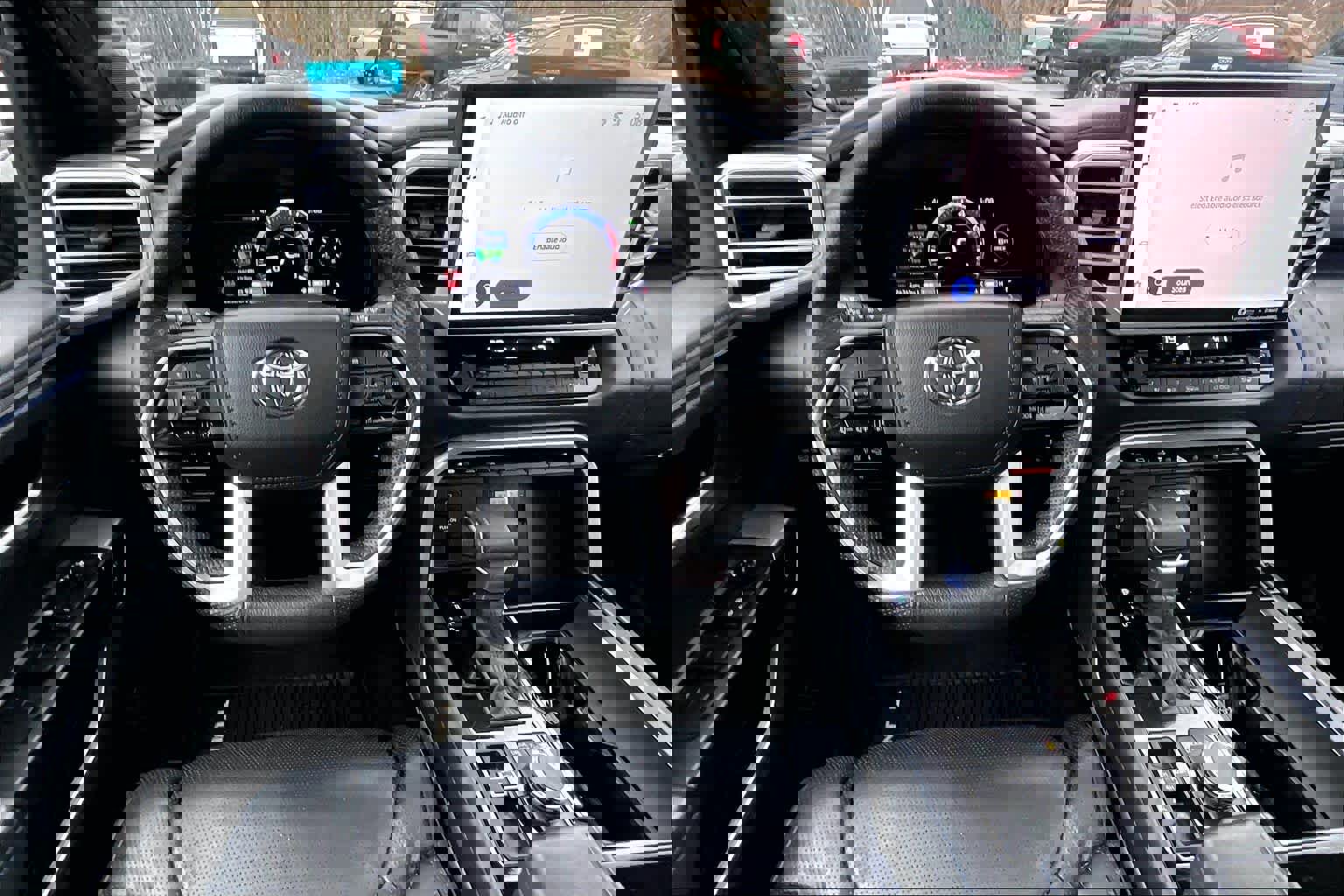 Used 2024 Toyota Tundra Platinum image 6