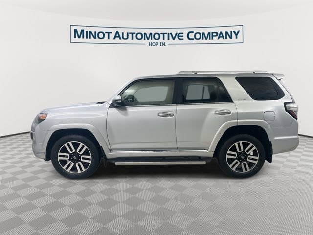 Used 2023 Toyota 4Runner Limited AWD/4WD image 5
