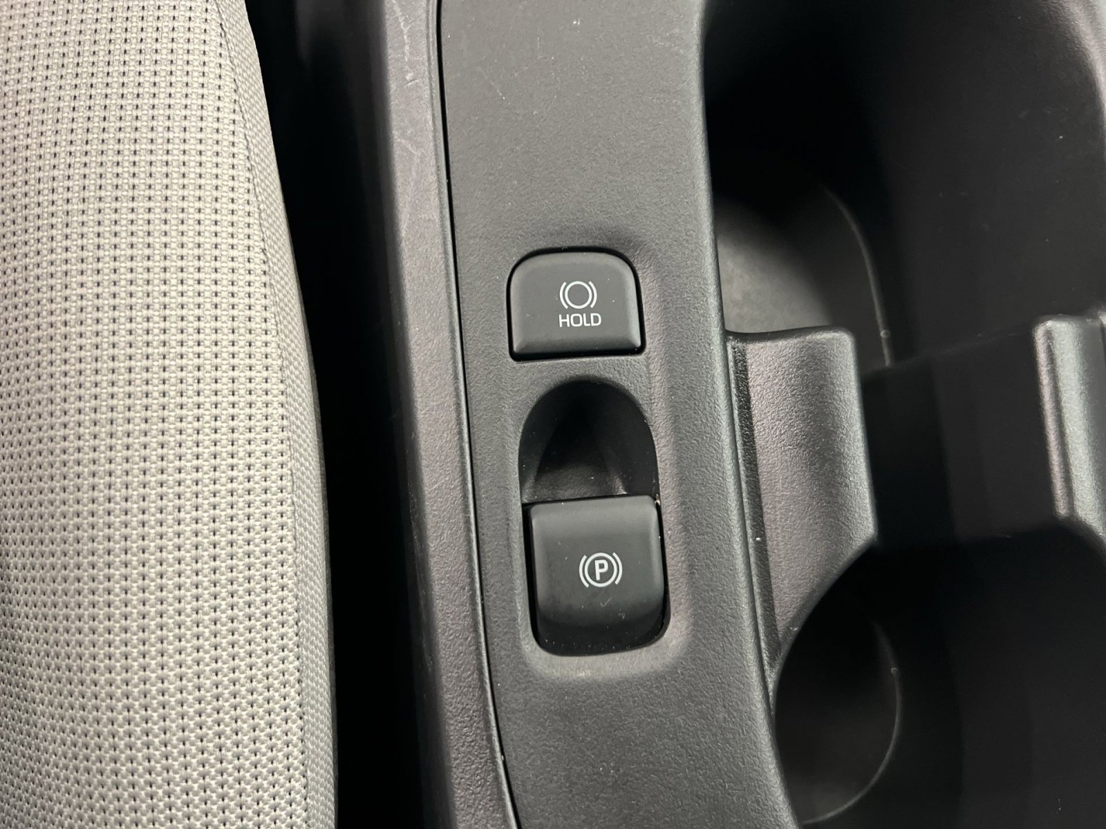 Used 2025 Toyota Corolla LE FWD image 28