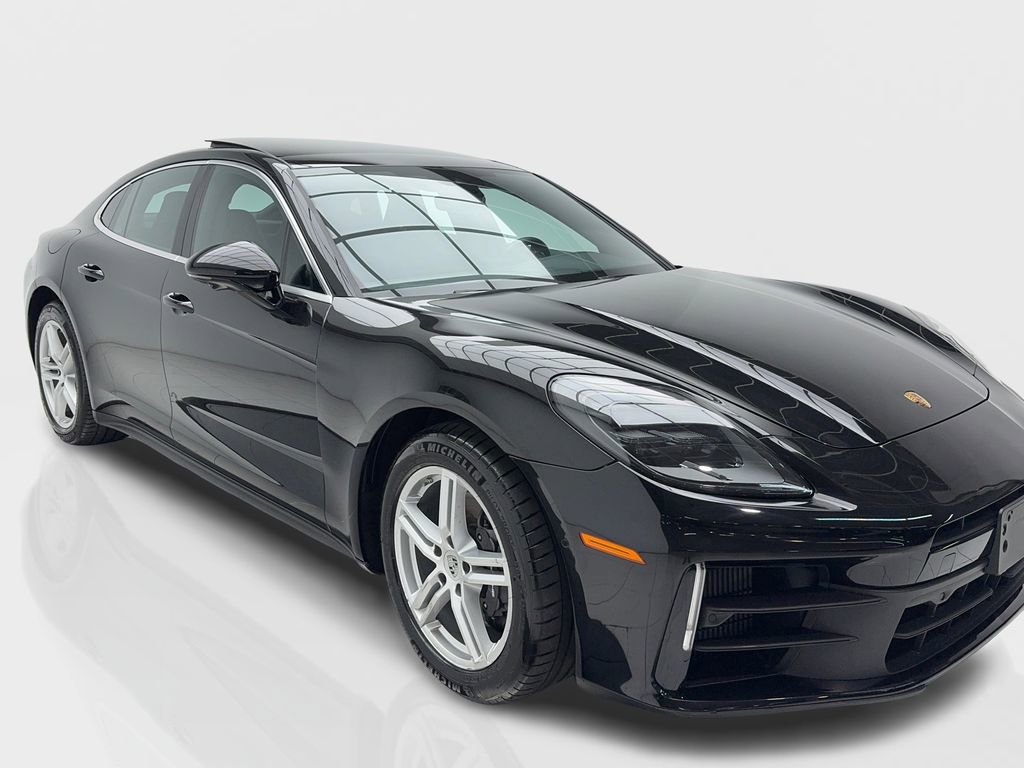 Used 2025 Porsche Panamera w/ Premium Package image 2