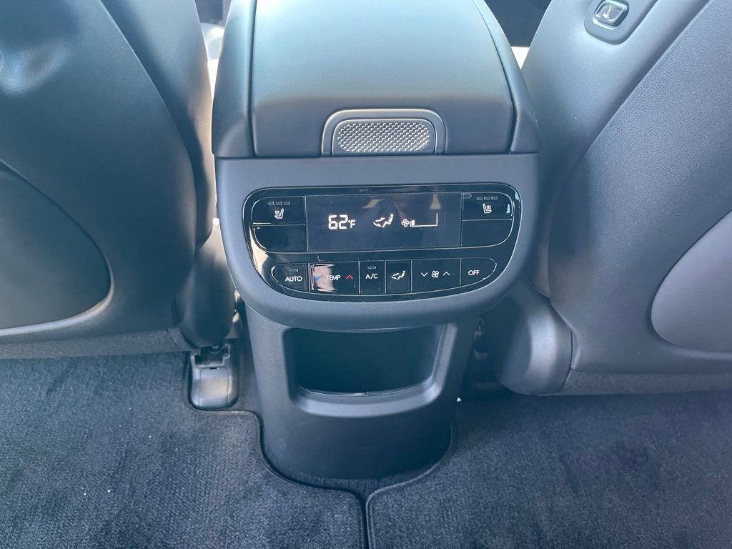 New 2026 Hyundai Ioniq 9 SEL AWD/4WD image 14