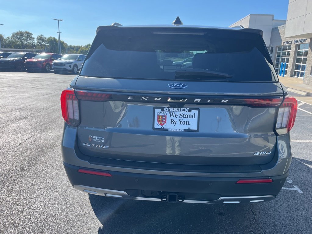 New 2026 Ford Explorer Active image 4