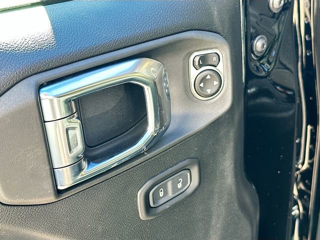 New 2026 Jeep Gladiator Sport AWD/4WD image 18