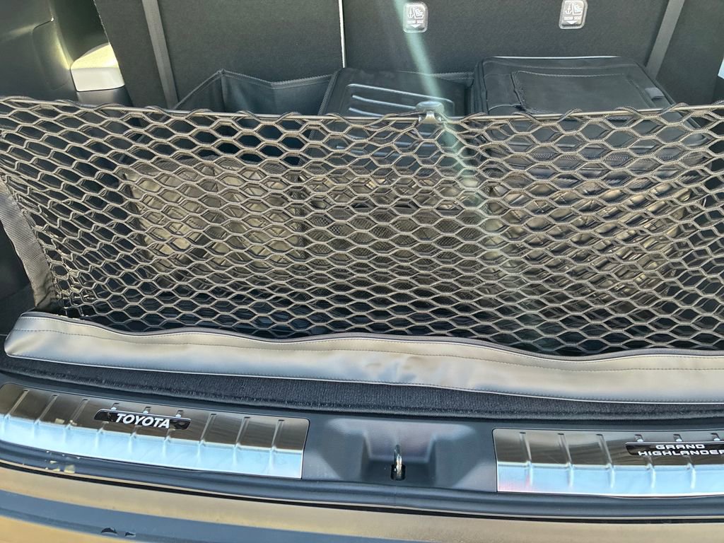 New 2026 Toyota Grand Highlander Limited image 36