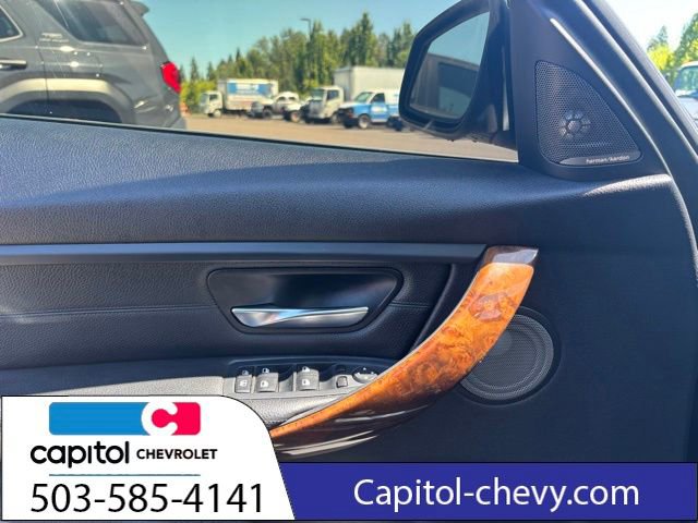 Used 2013 BMW 328i Sedan RWD image 16