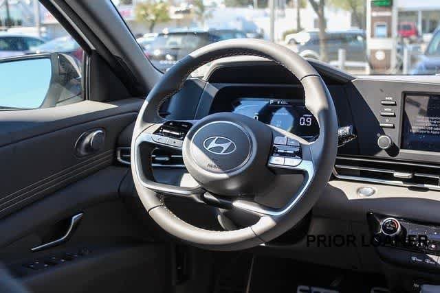 Certified 2025 Hyundai Elantra Sport FWD image 21
