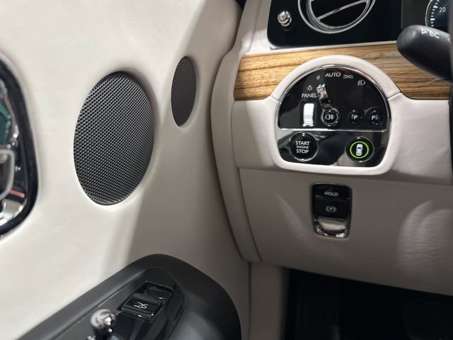 Used 2023 Rolls-Royce Ghost image 16