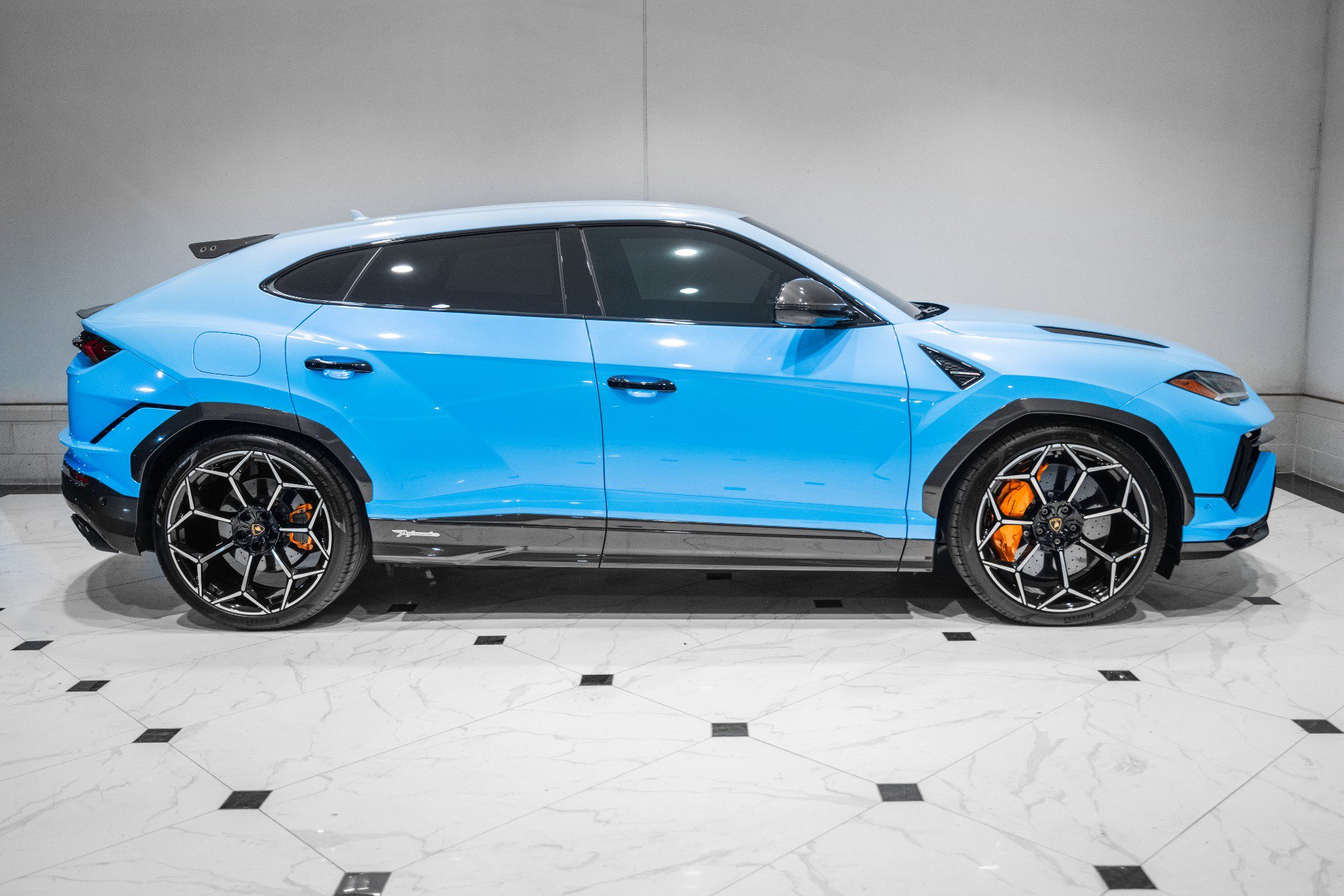 Used 2024 Lamborghini Urus Performante image 6