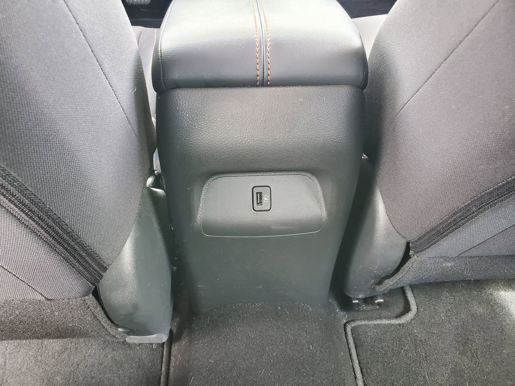 Used 2022 Nissan Sentra SR FWD image 12