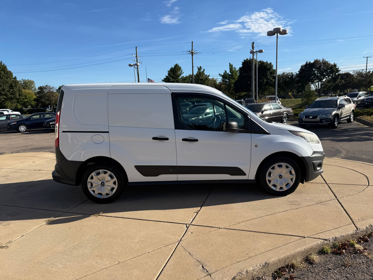 Used 2015 Ford Transit Connect XL image 4