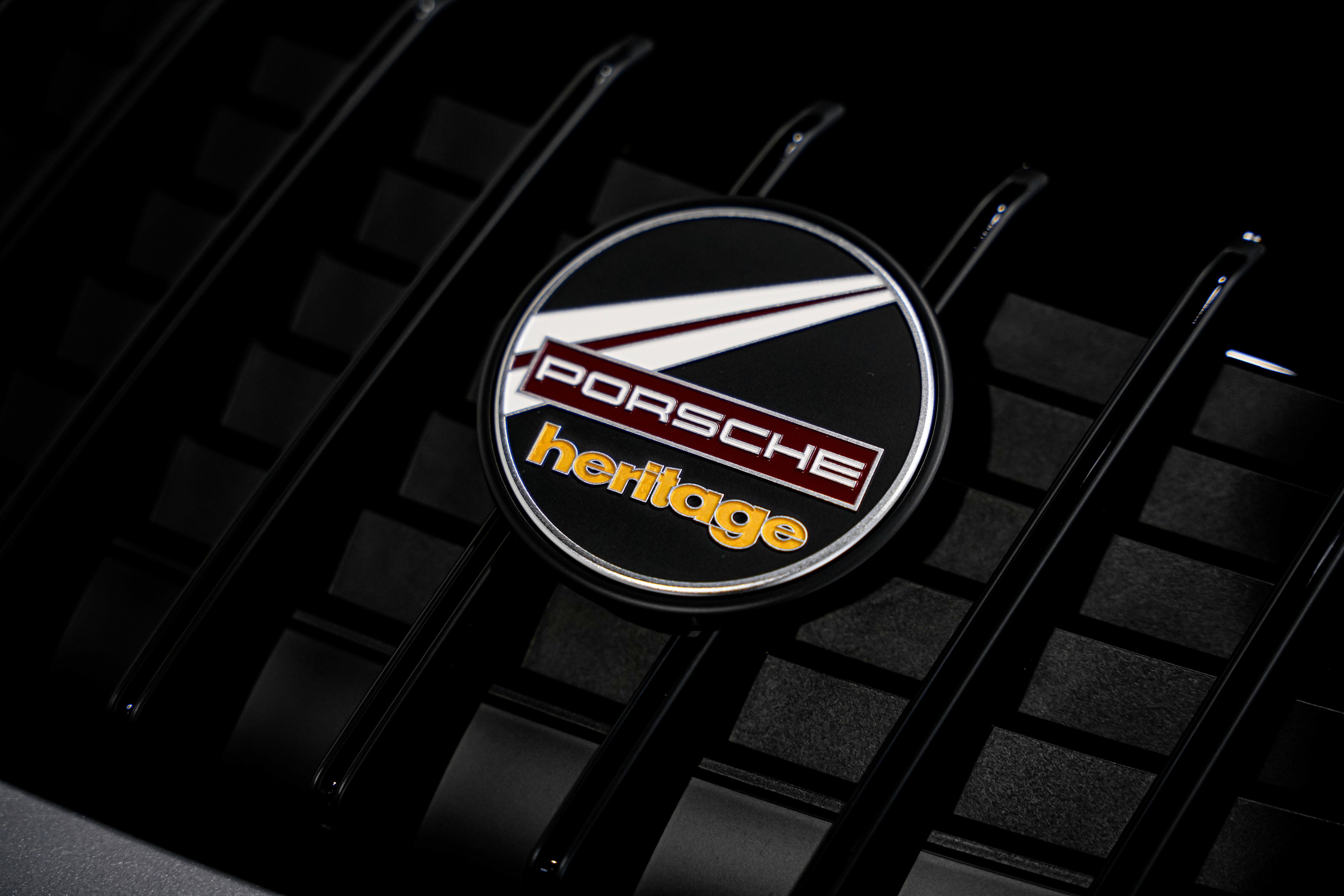 Used 2021 Porsche 911 Targa 4S Heritage Design image 49