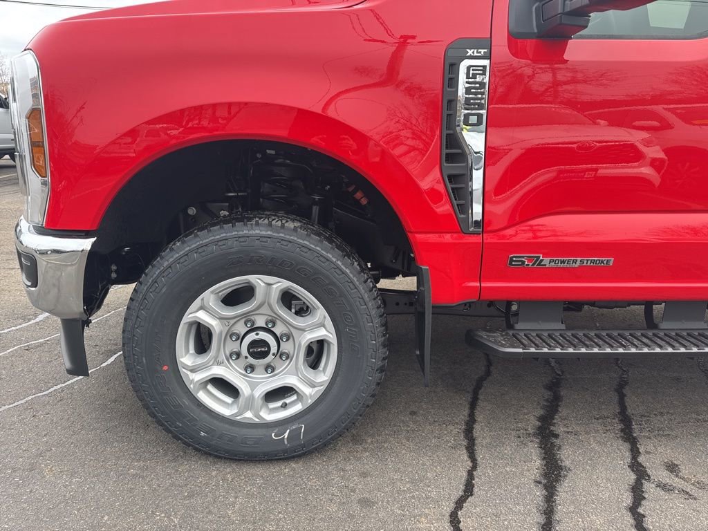 New 2026 Ford F250 XLT w/ FX4 Off-Road Package image 10