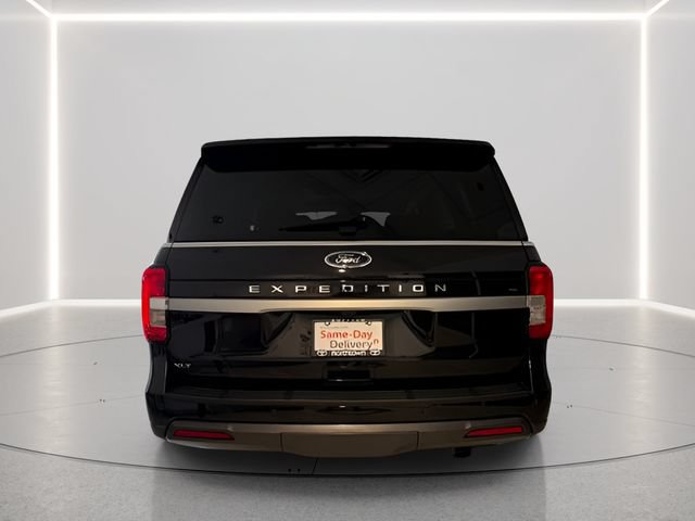 Used 2024 Ford Expedition XLT AWD/4WD image 13