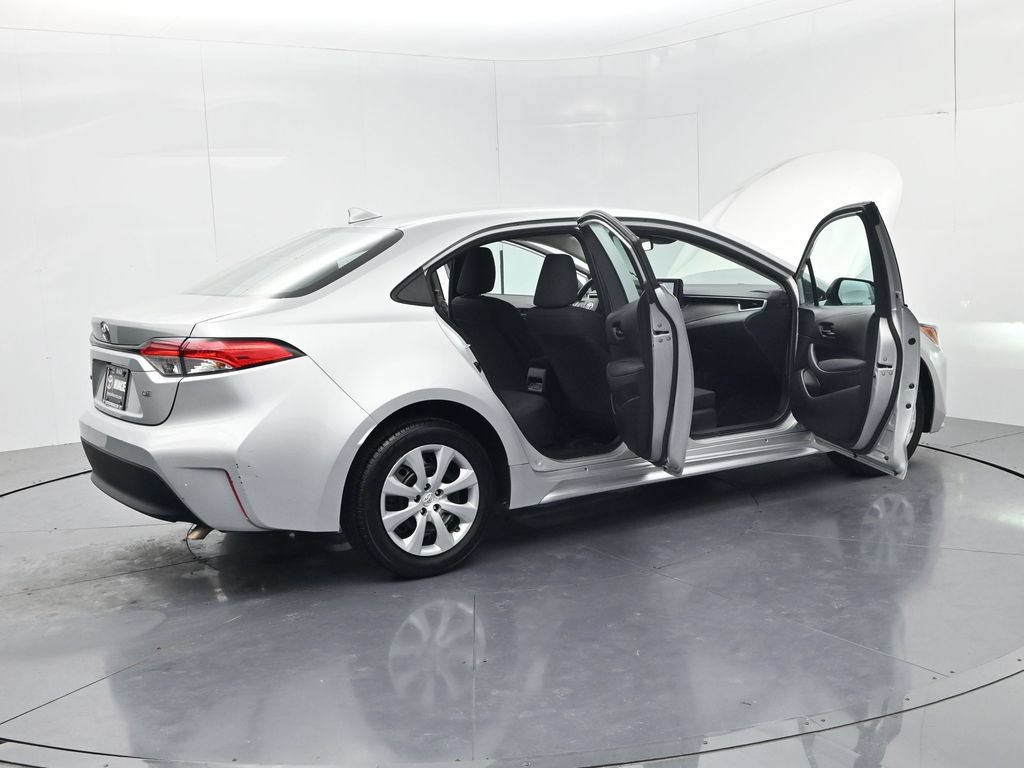 Used 2023 Toyota Corolla LE FWD image 59