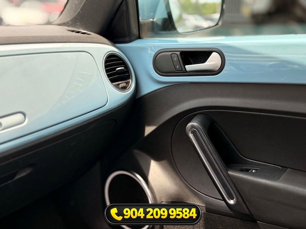 Used 2014 Volkswagen Beetle 2.5 FWD image 15