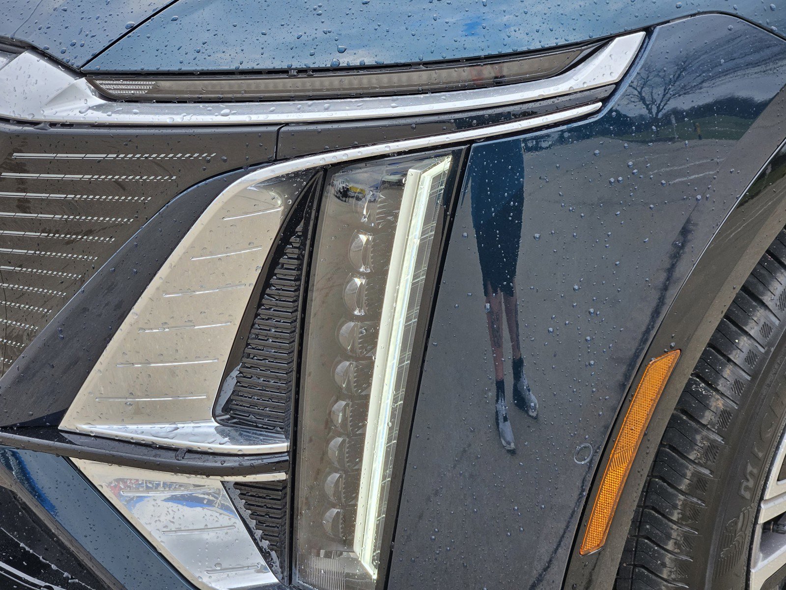New 2026 Cadillac Lyriq Luxury w/ LPO, Floor Liner Package RWD image 5