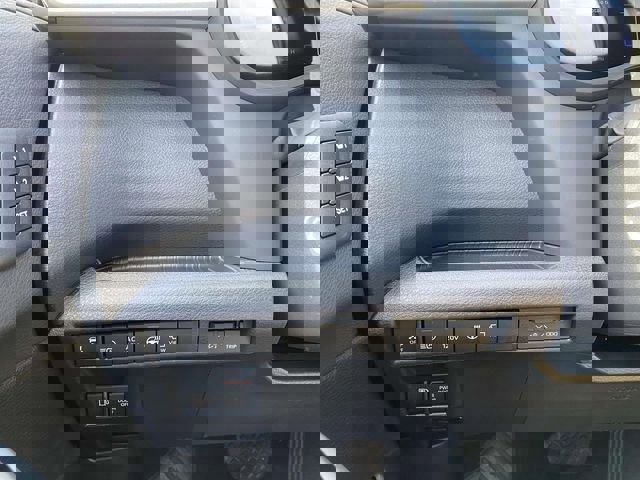 New 2026 Toyota Sienna Platinum image 16