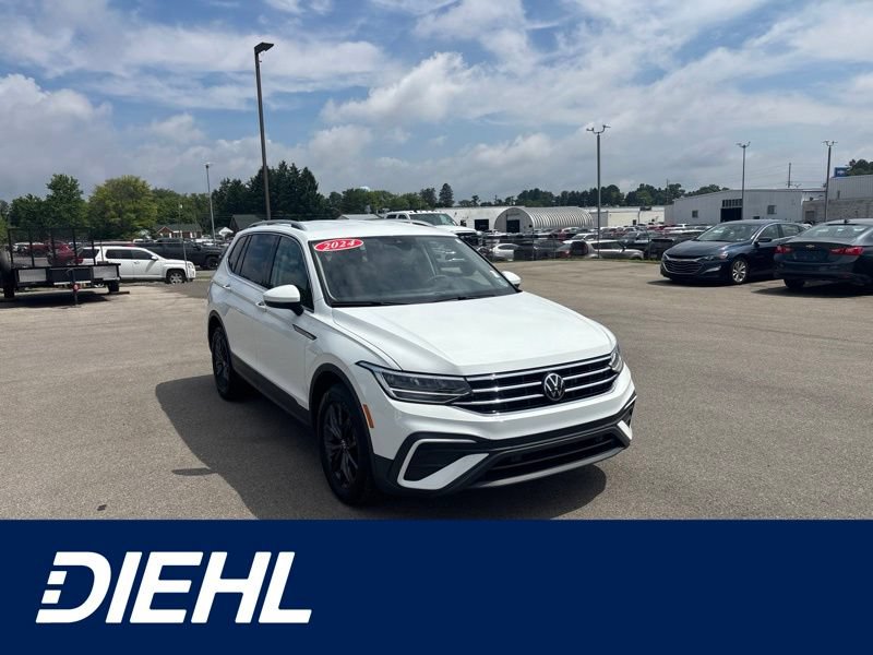 Used 2024 Volkswagen Tiguan SE