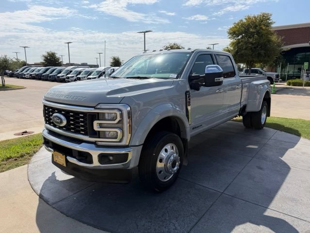 Used 2025 Ford F450 Lariat w/ Chrome Package AWD/4WD image 3