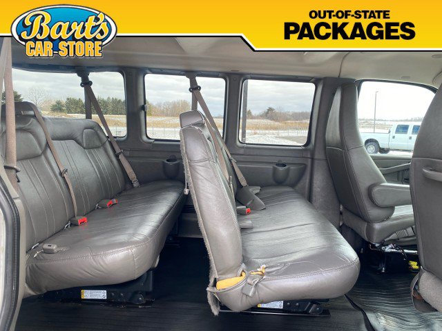 Used 2019 Chevrolet Express 3500 LS RWD image 10