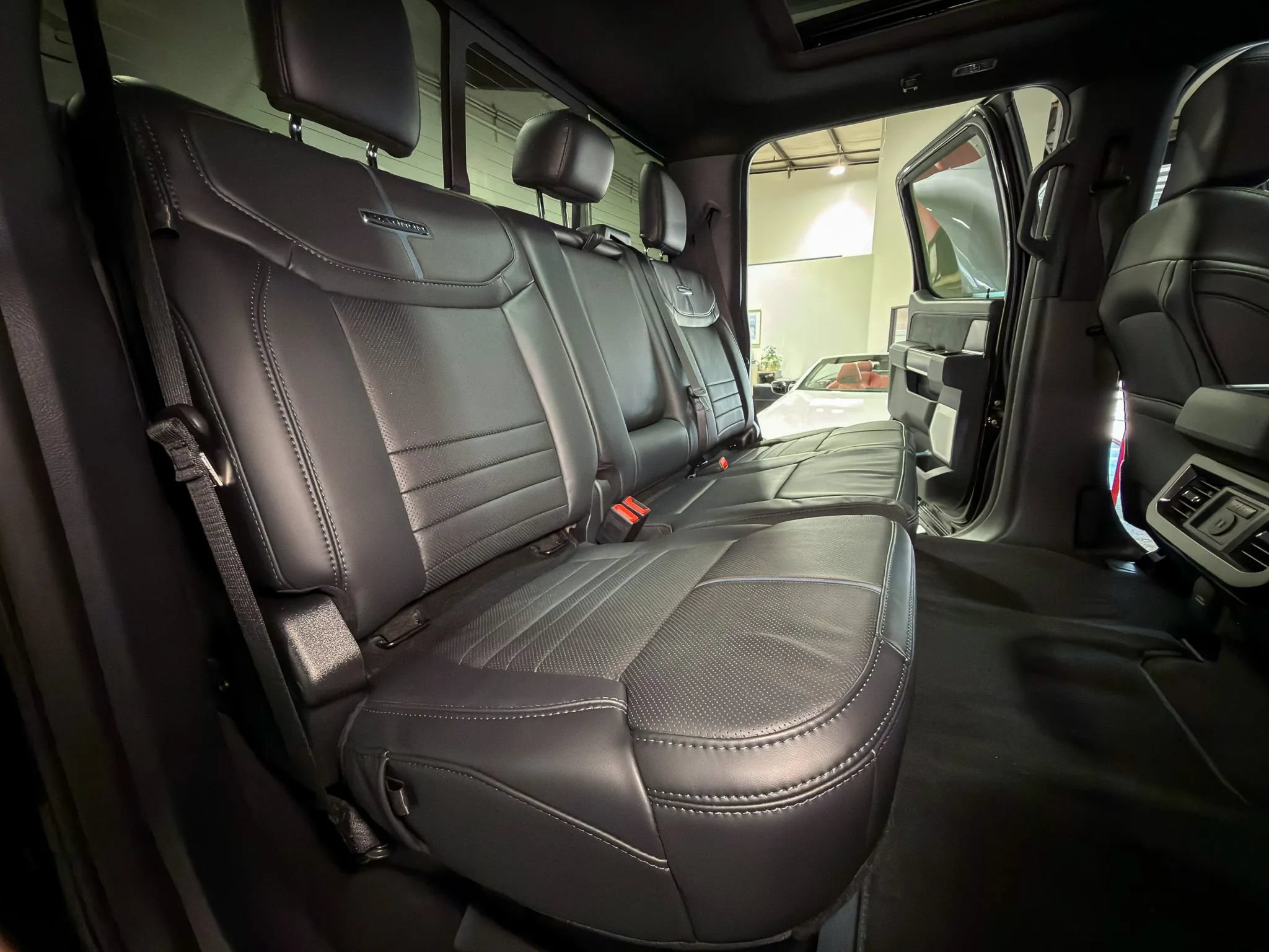 Used 2026 Ford F450 Platinum AWD/4WD image 22