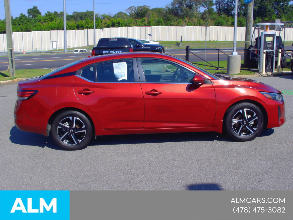 Used 2024 Nissan Sentra SV FWD image 4