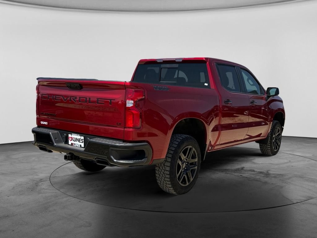 Used 2024 Chevrolet Silverado 1500 LT Trail Boss w/ Convenience Package II AWD/4WD image 9