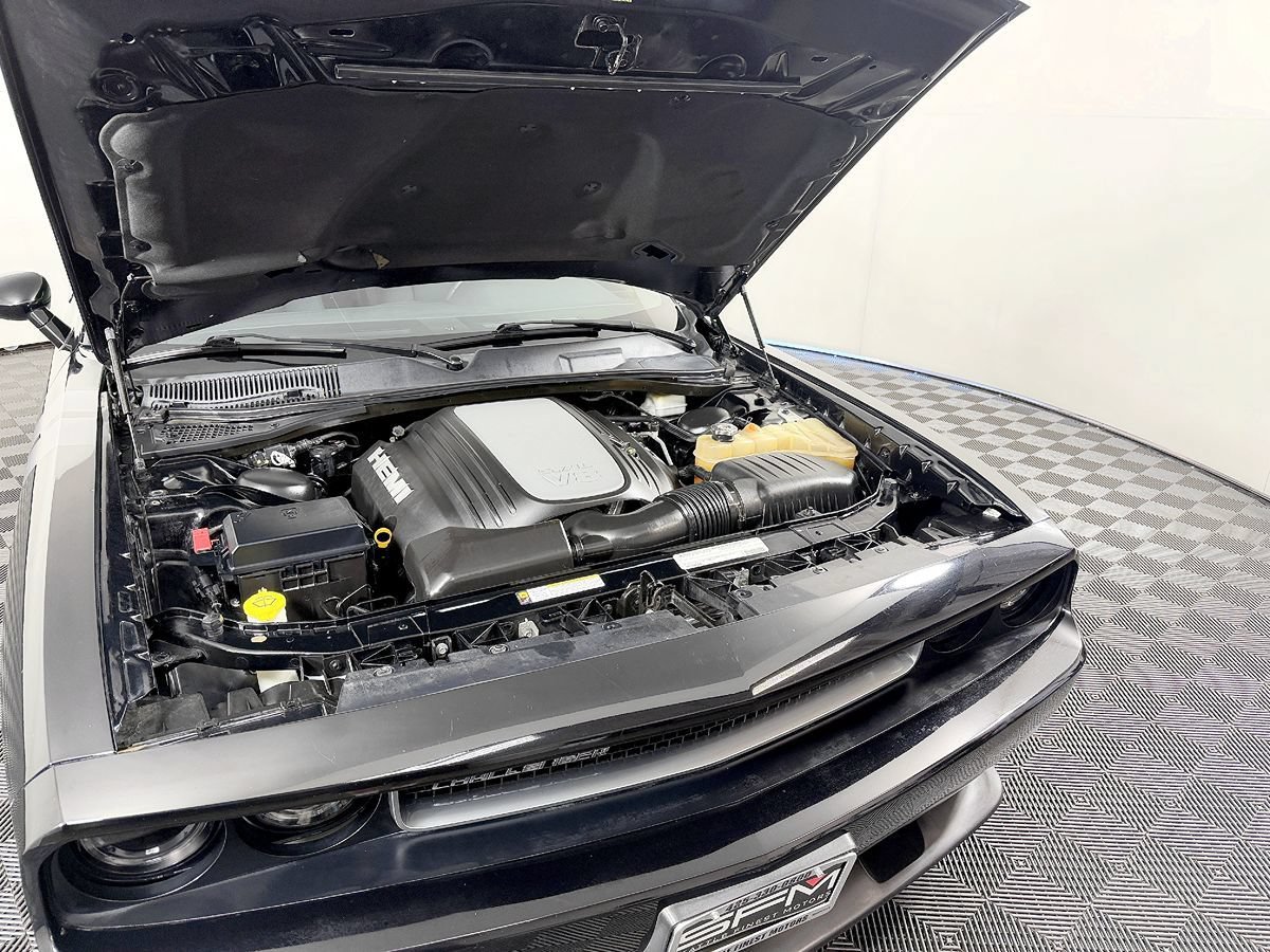Used 2012 Dodge Challenger R/T RWD image 20