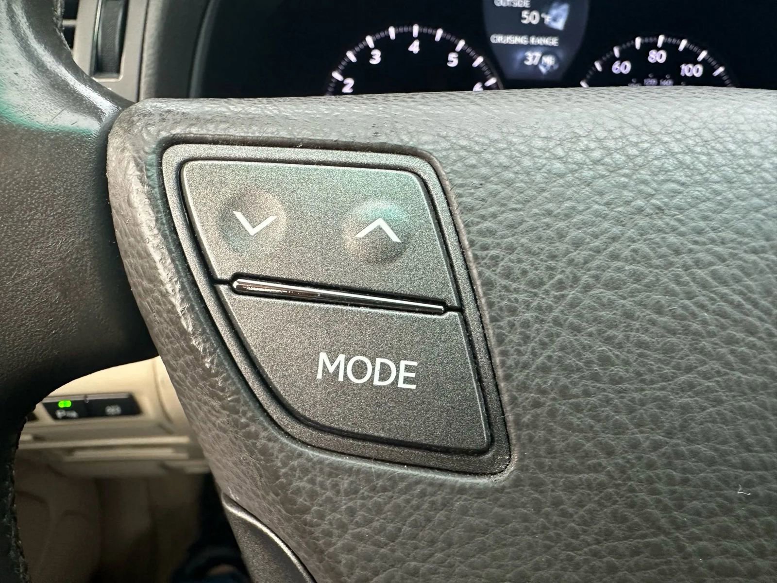 Used 2012 Lexus LS 460 AWD image 32