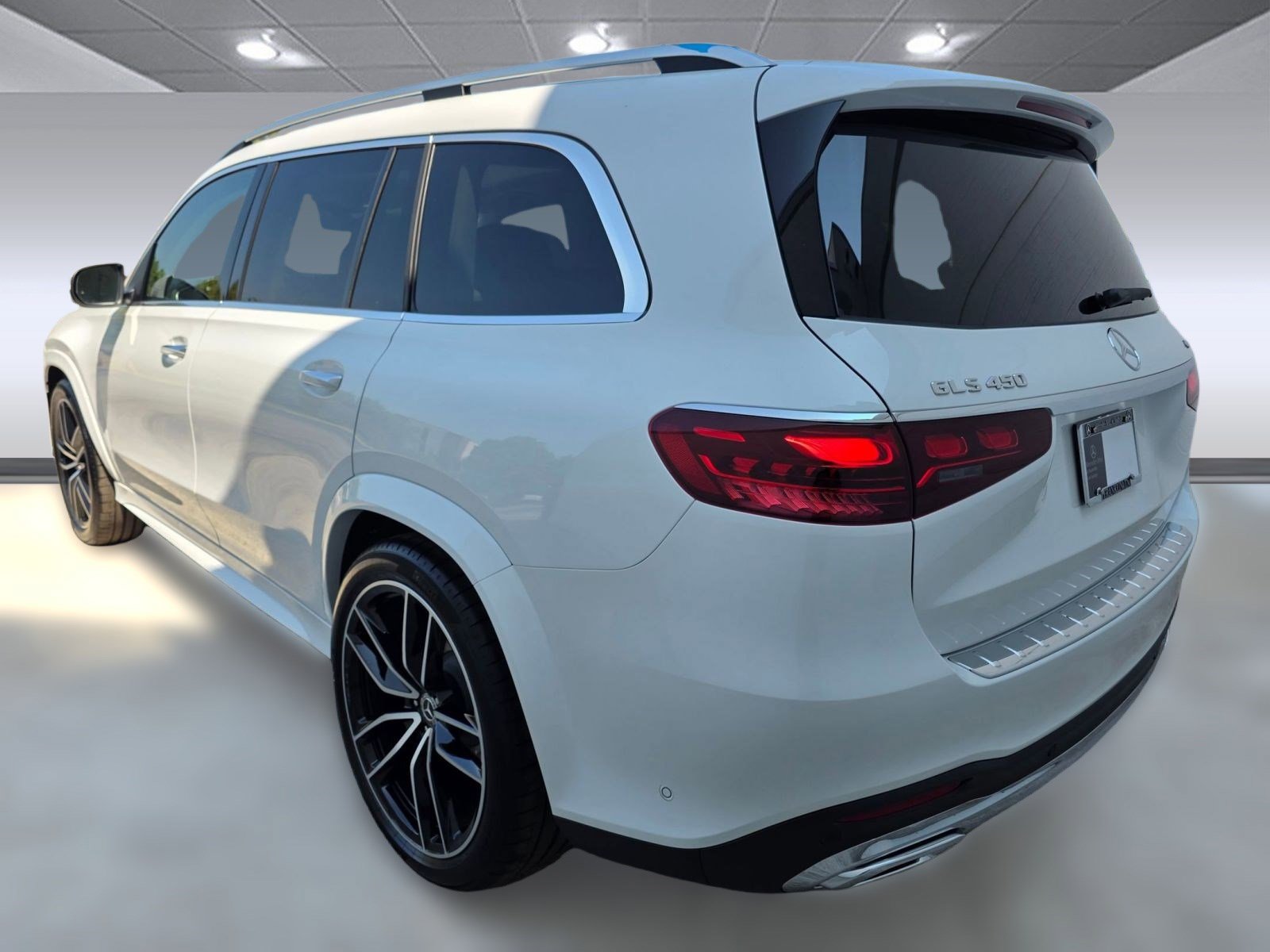 New 2026 Mercedes-Benz GLS 450 4MATIC image 3