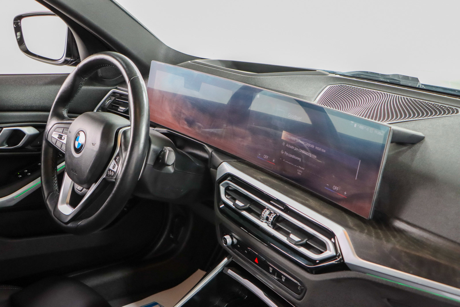 Used 2024 BMW 330i xDrive Sedan image 26