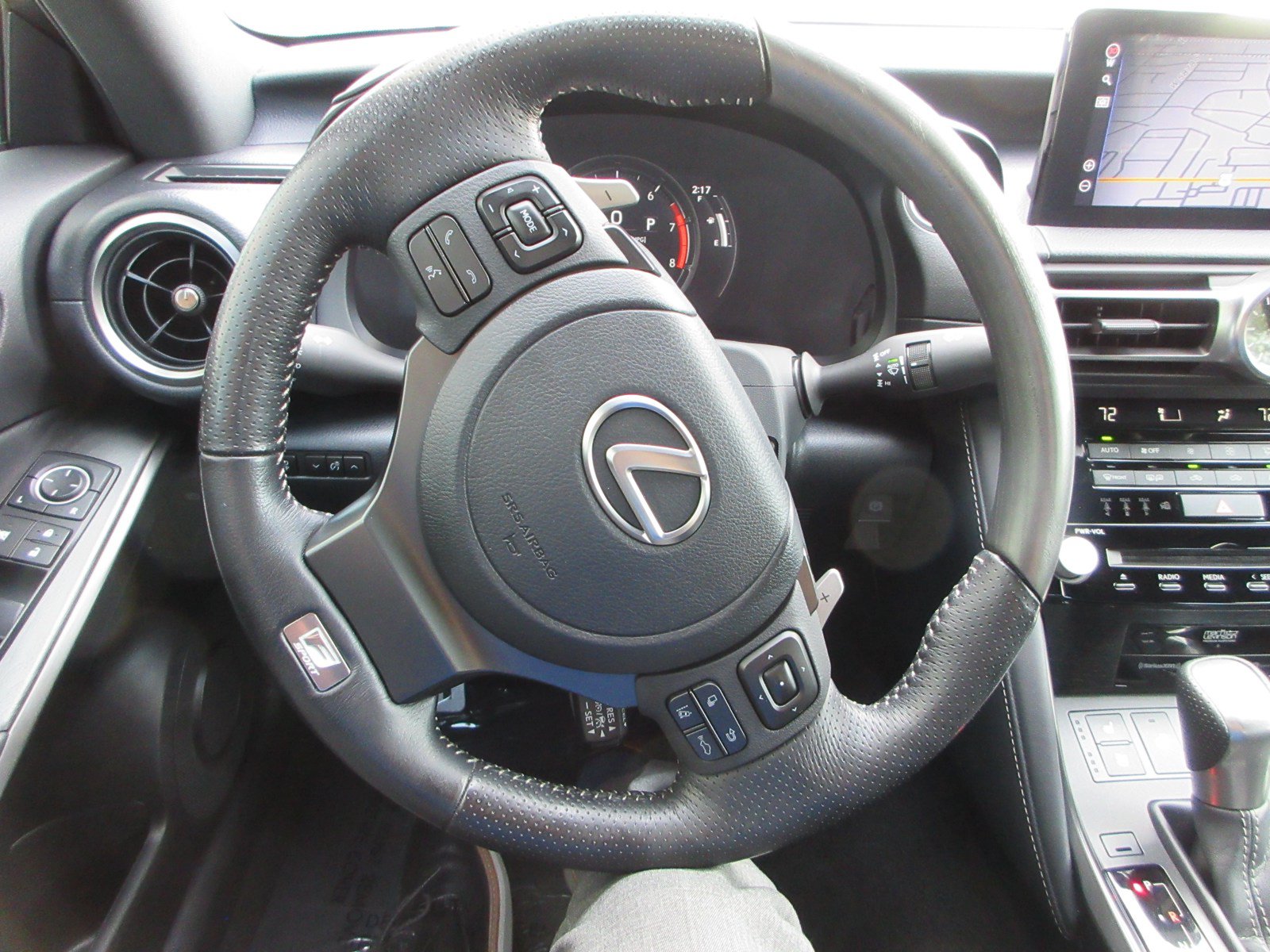 Used 2021 Lexus IS 350 F Sport w/ Dynamic Handling Package AWD/4WD image 38