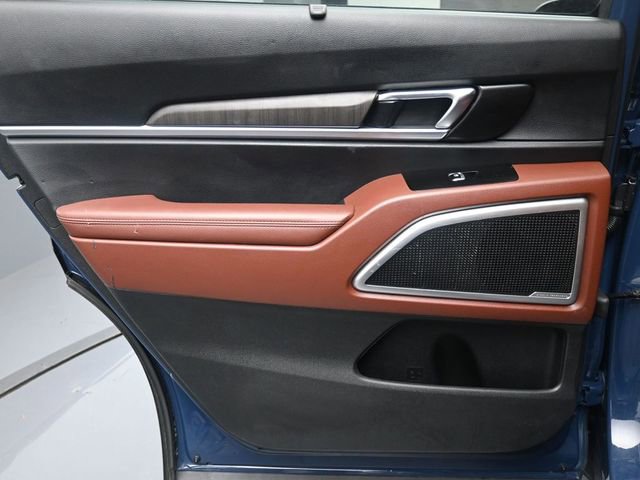 Used 2023 Kia Telluride EX image 26