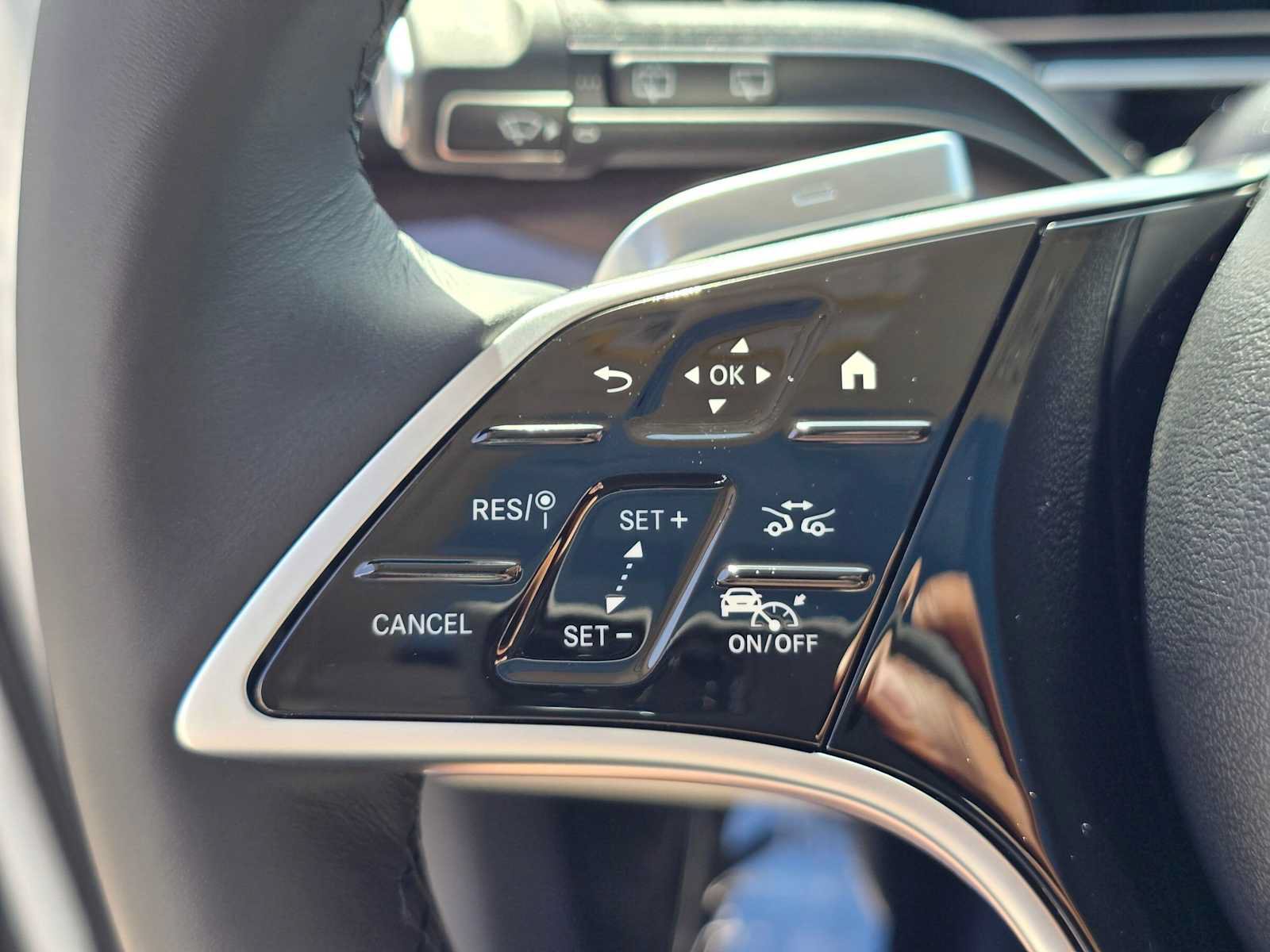 New 2026 Mercedes-Benz GLE 450e 4MATIC image 32