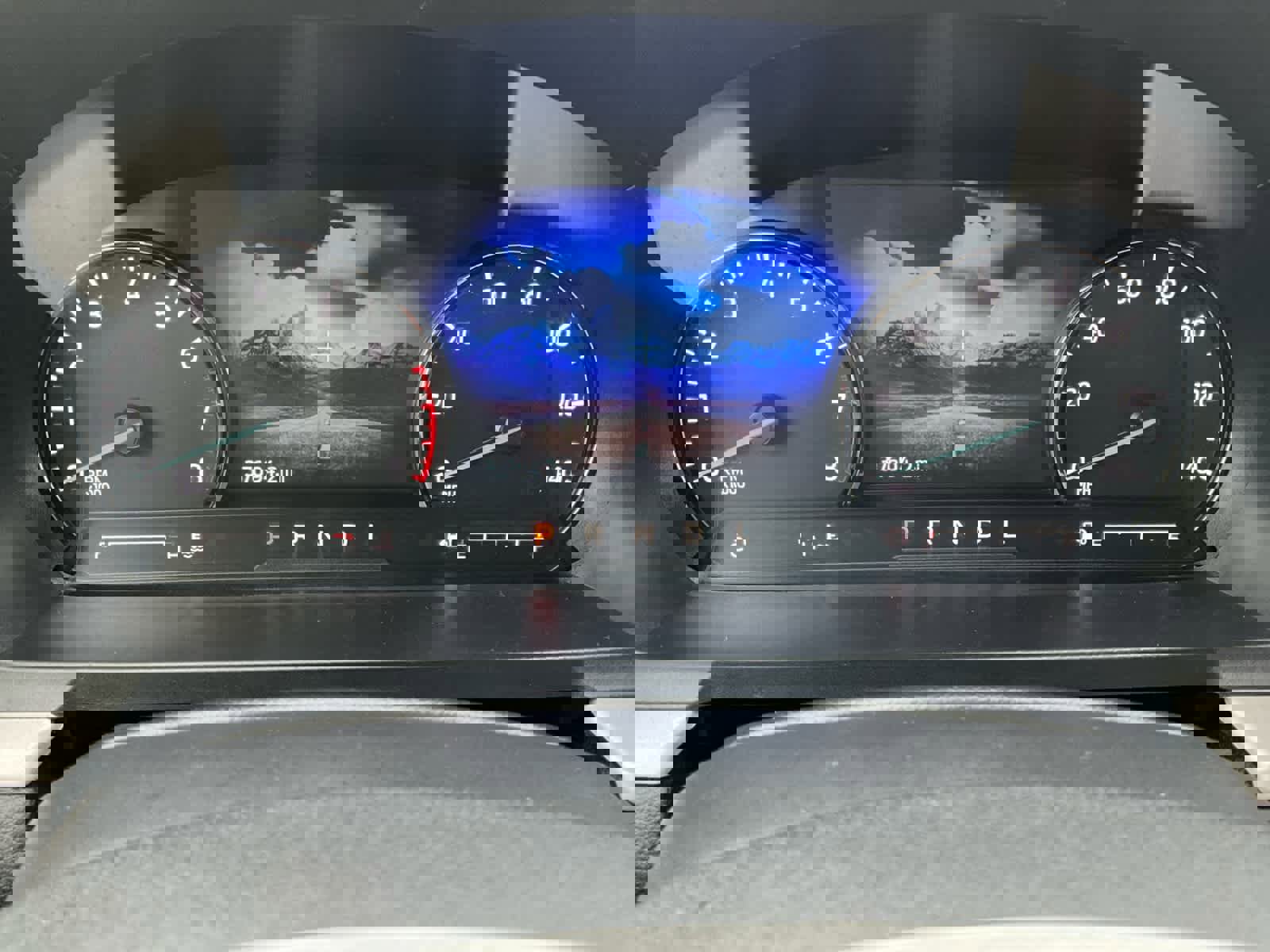 Used 2023 Ford Explorer XLT w/ Equipment Group 202A image 17