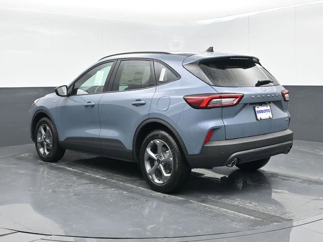 New 2025 Ford Escape ST-Line w/ Equipment Group 301A image 6