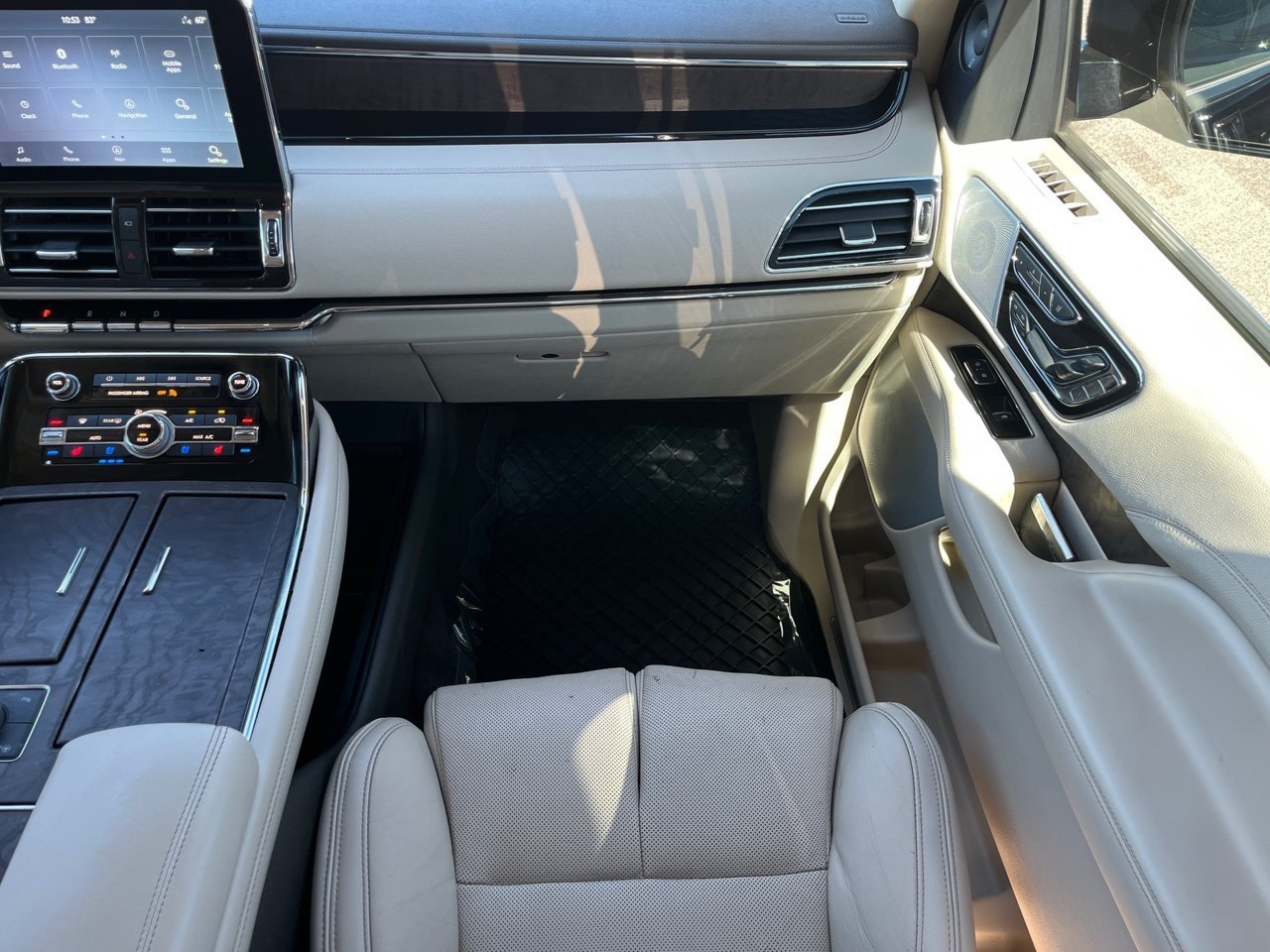 Used 2021 Lincoln Navigator L Reserve AWD/4WD image 15