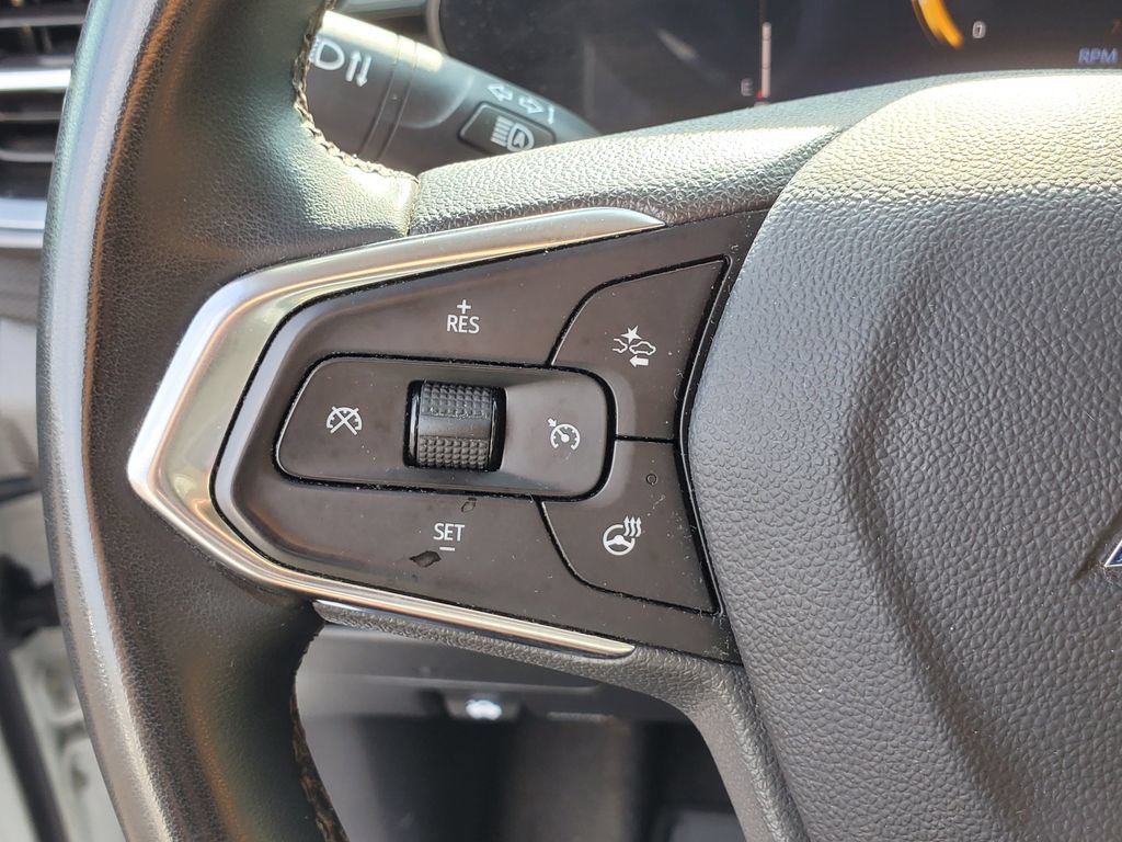 Used 2024 Chevrolet TrailBlazer LT w/ Convenience Package AWD/4WD image 19