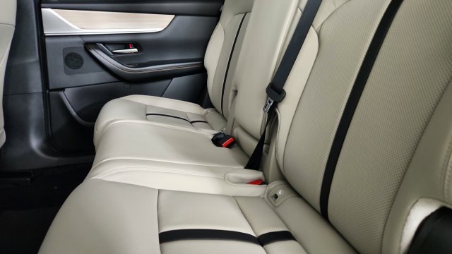 New 2026 MAZDA CX-90 Plug-In Hybrid w/Premium Sport AWD/4WD image 29
