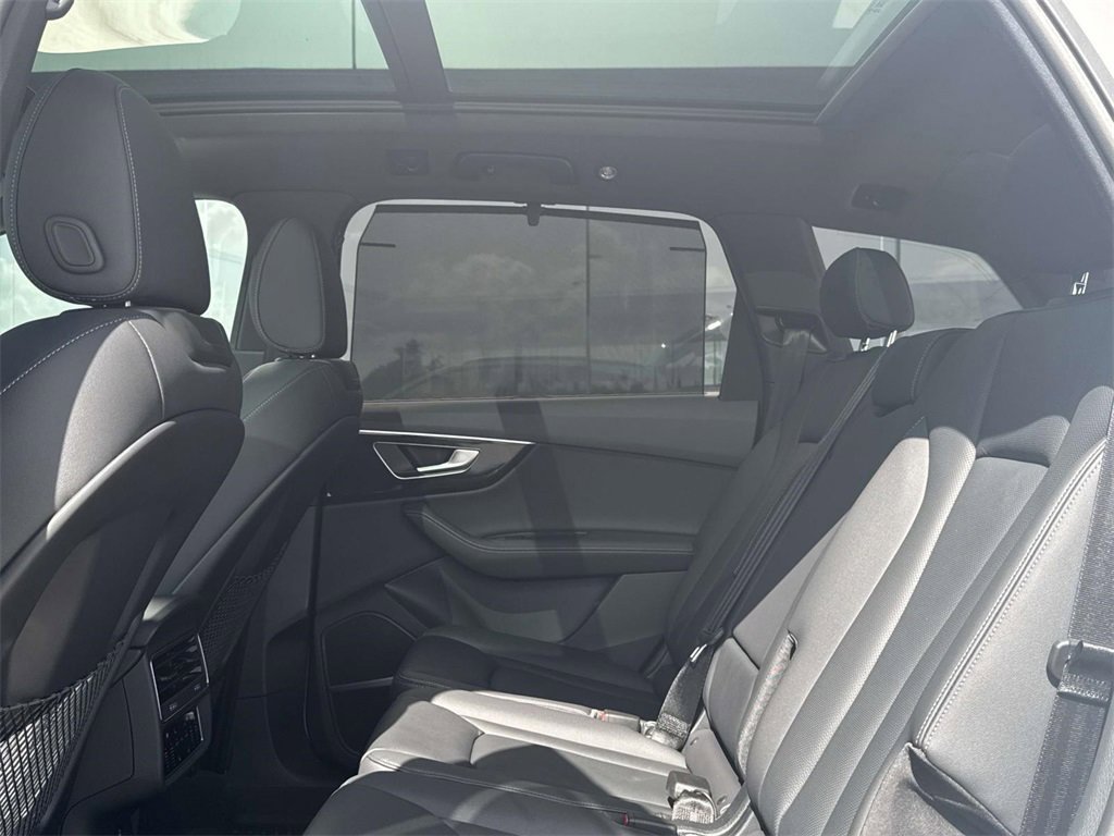 New 2025 Audi Q7 3.0T Premium Plus image 18