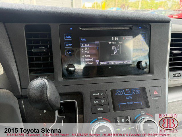 Used 2015 Toyota Sienna L FWD image 14