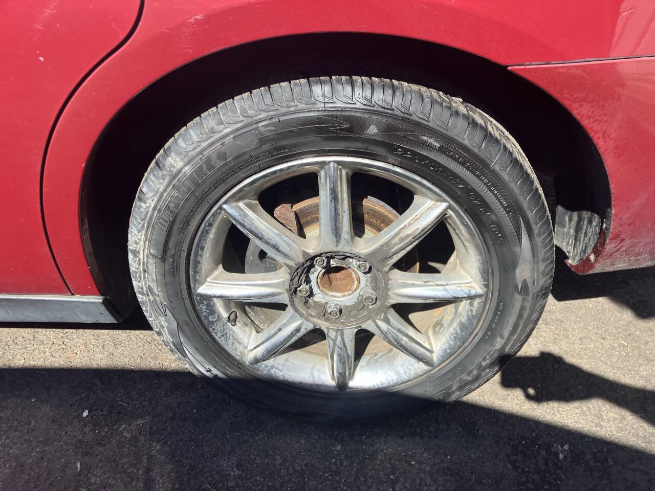 Used 2005 Buick LaCrosse CX w/ Silver Convenience Package image 12