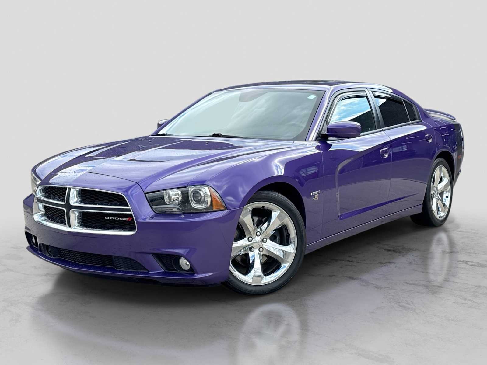 Used 2014 Dodge Charger R/T RWD image 1