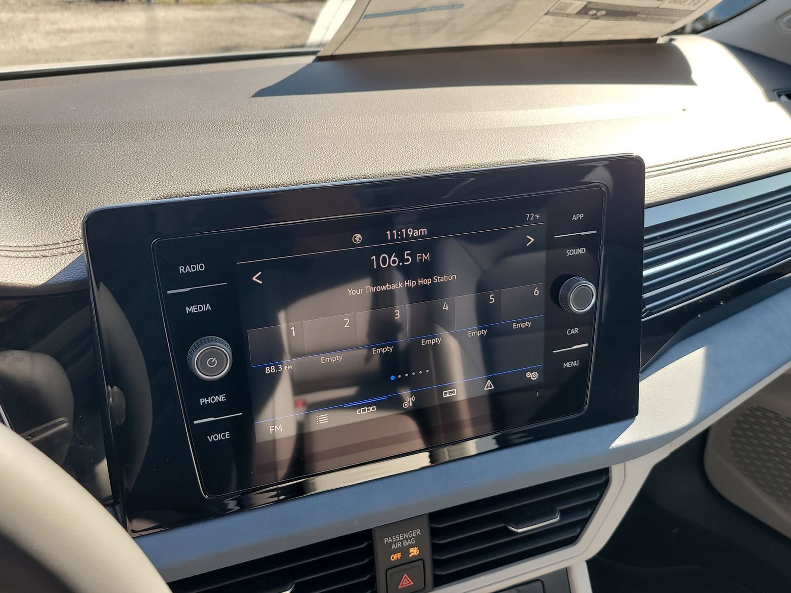 New 2026 Volkswagen Jetta SE FWD image 22