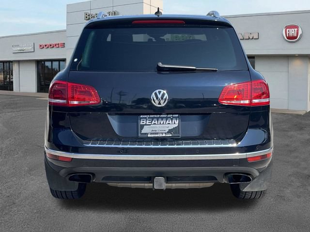 Used 2017 Volkswagen Touareg Wolfsburg Edition AWD/4WD image 6